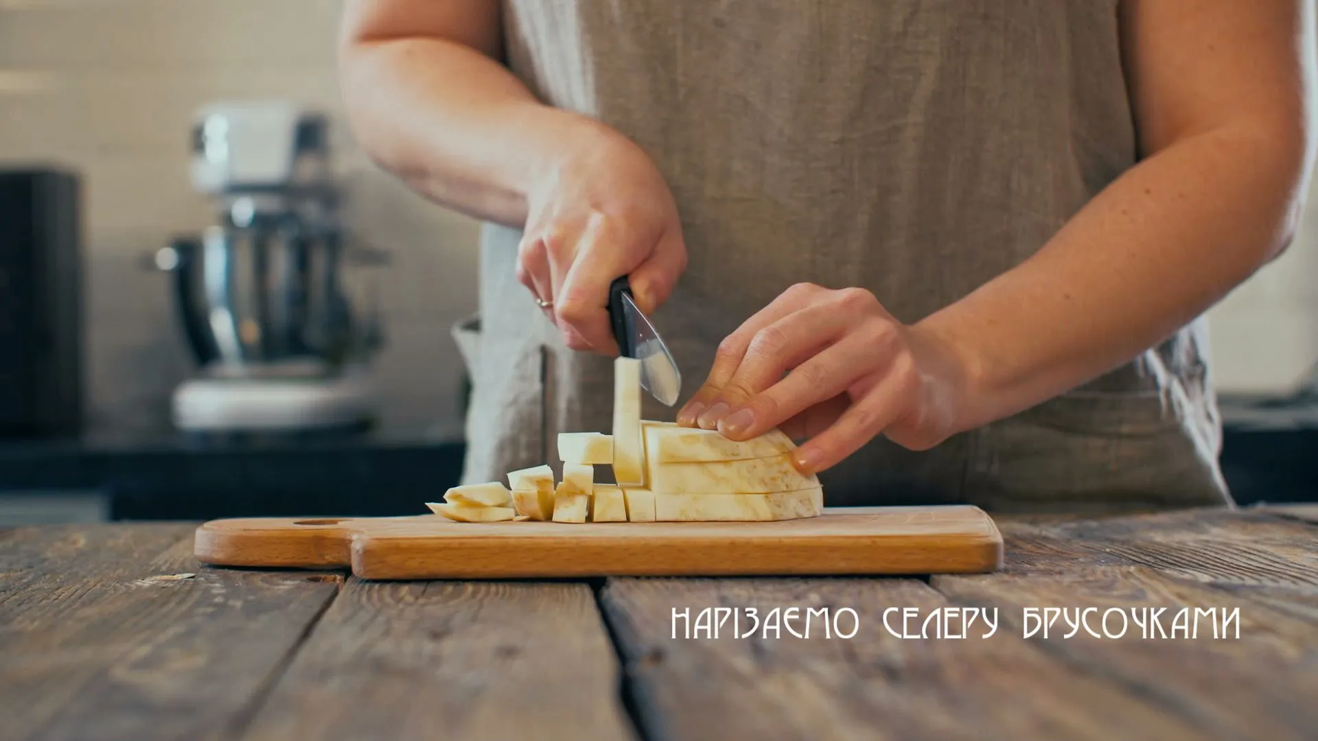 Теплый овощной салат с апельсином