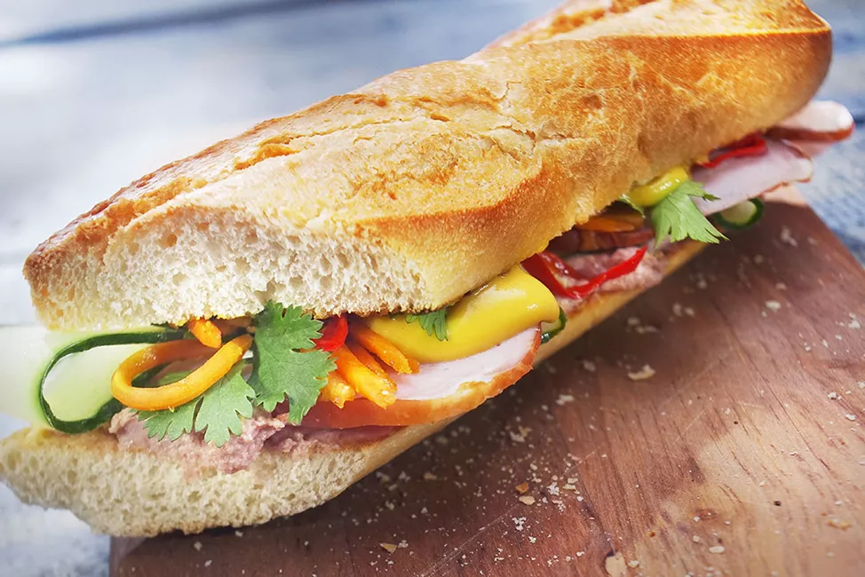 Вьетнамский сэндвич «бань ми» 